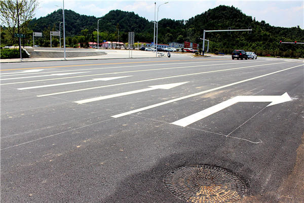瀝青工程 、道路施工